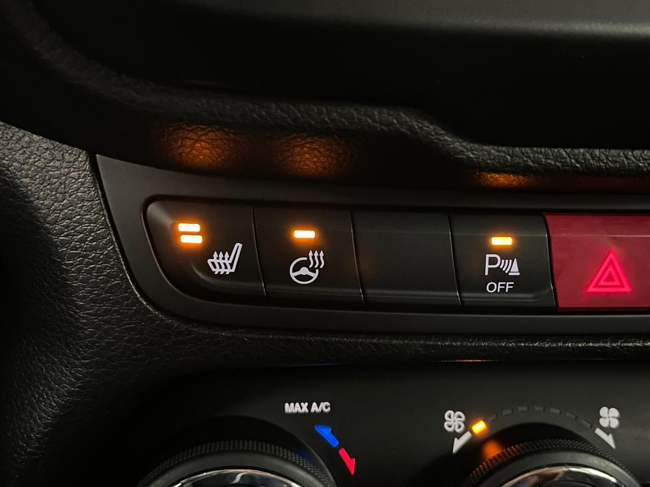 Jeep Renegade 1.4 M-Air 140CV GPL LIMITED NAVI UCONNECT PERFETTA