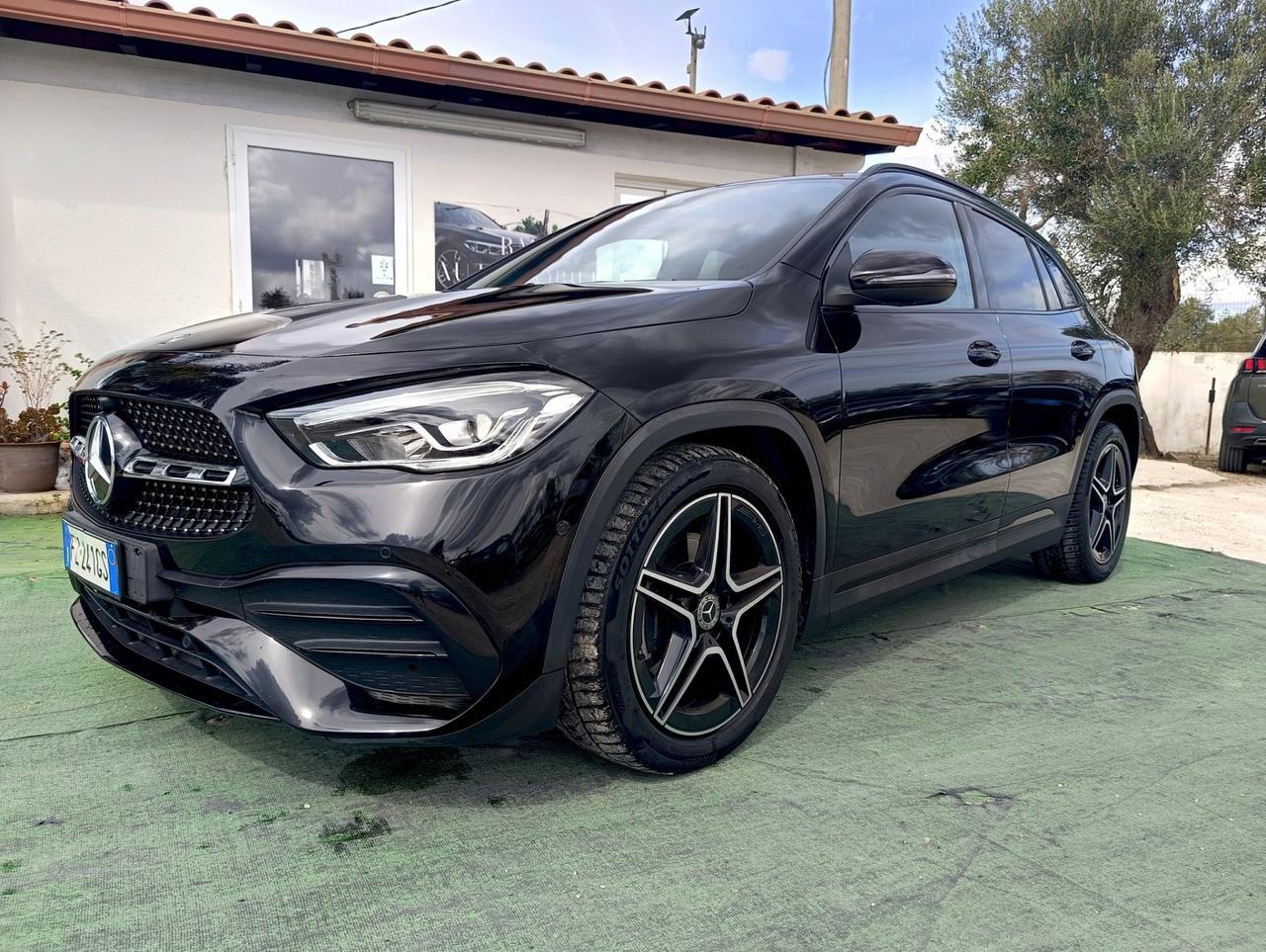 Mercedes-benz GLA 200 d Automatic 4Matic Premium AMG Line - 2020