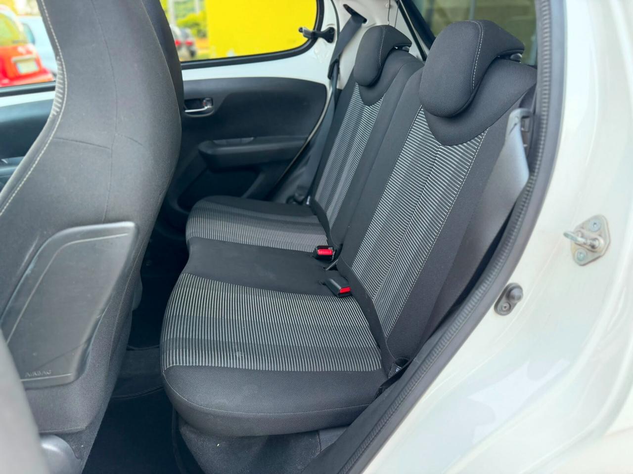 Peugeot 108 VTi 68 5 porte Allure TOP!