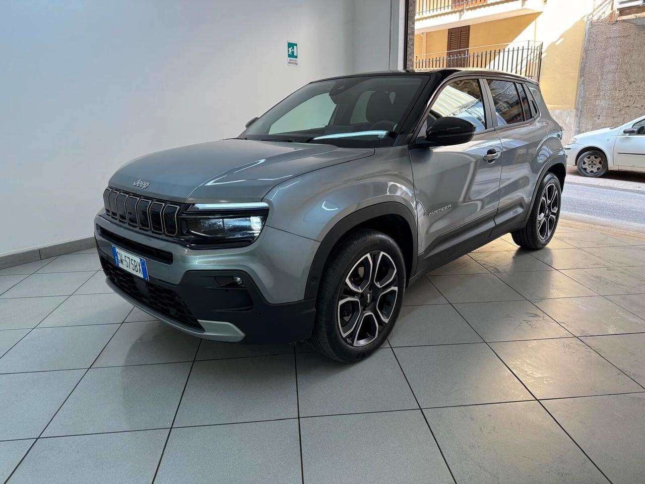 Jeep Avenger 1.2 Benzina/Elettrica Automatica Summit 2024