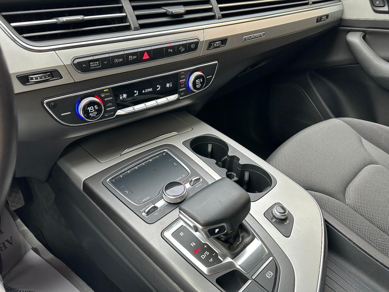 Audi Q7 50 TDI 286CV MHEV Quattro tiptronic Business Plus