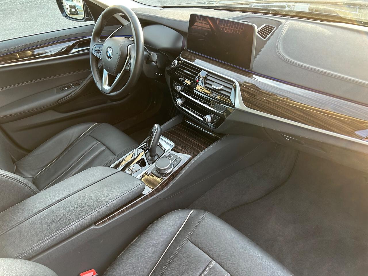 Bmw 530d 48V Luxury NO SUPERBOLLO