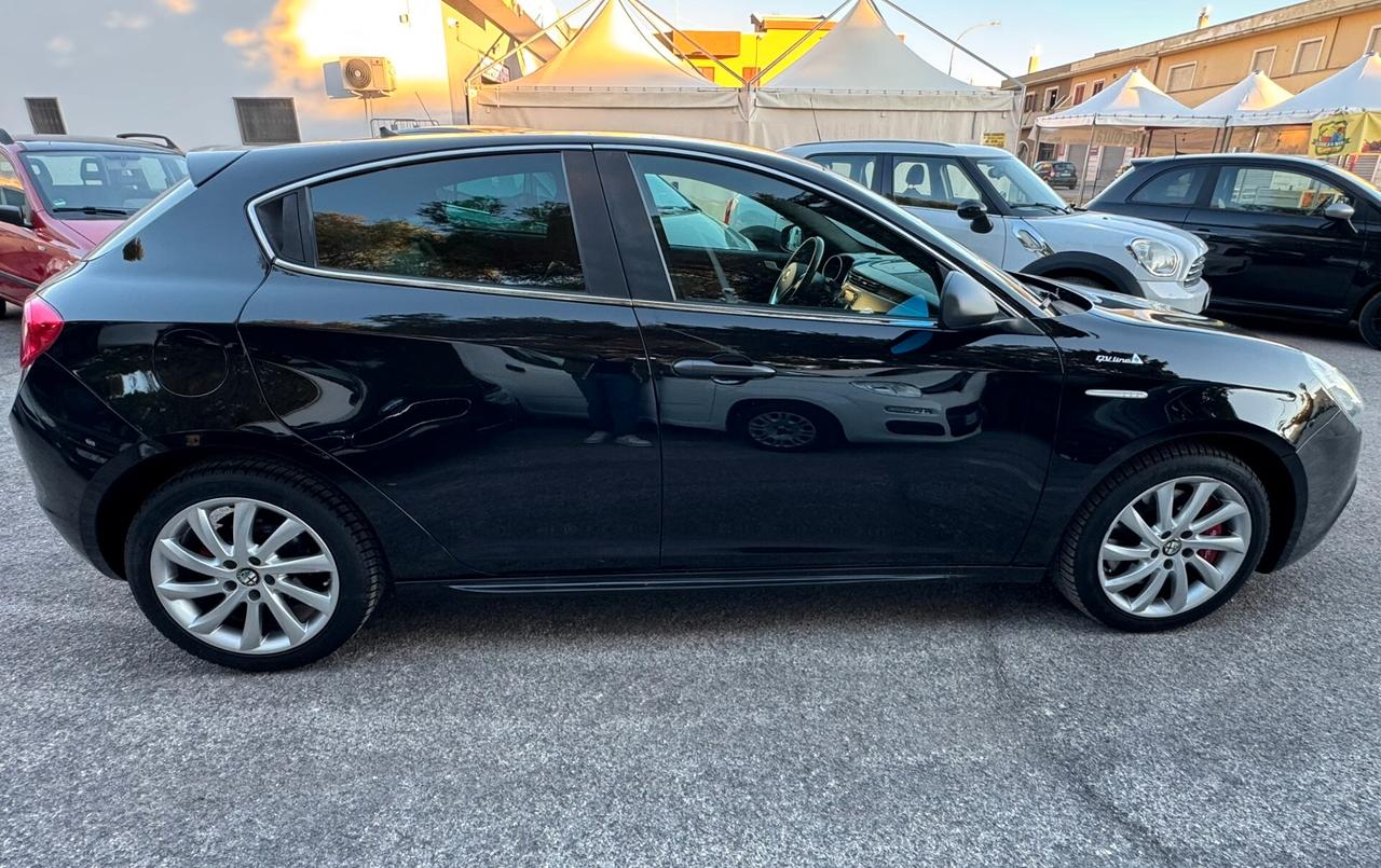 Alfa Romeo Giulietta 1.6 JTDm-2 120 CV QV-Line