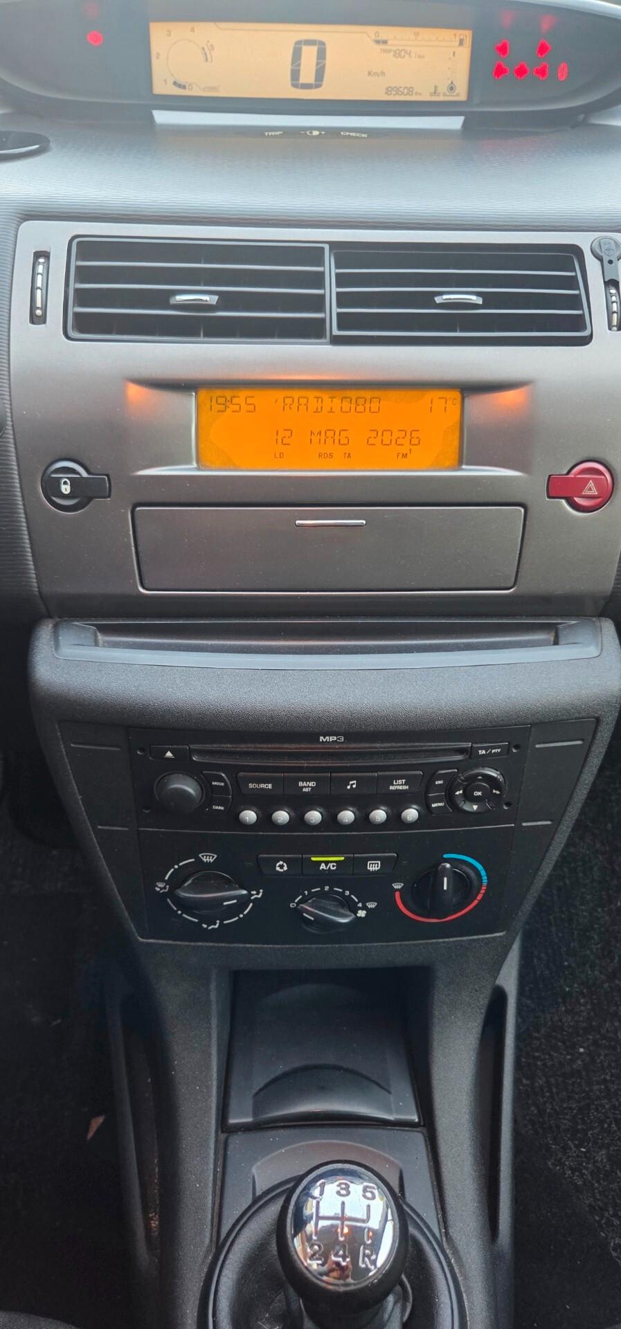 Citroen C4 1.6 HDi 90CV 5 porte