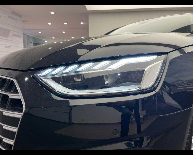 AUDI A4 Avant 35 TFSI S tronic Business Advanced