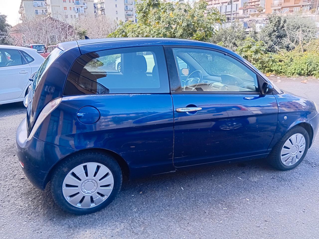 Lancia Ypsilon 1.3 Multijet ADATTA PER NEOPATENTATI