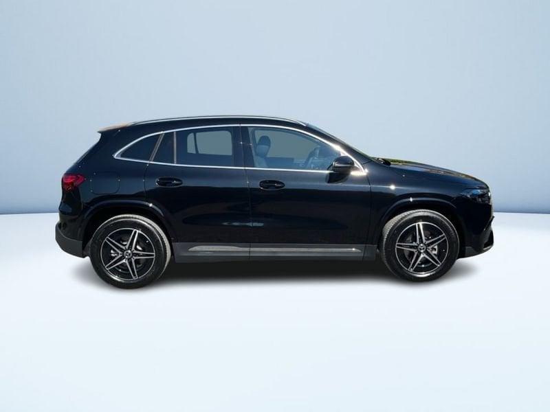 Mercedes-Benz EQA 300 4Matic AMG Line Advanced