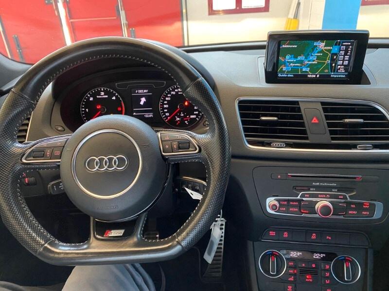 AUDI Q3 Q3 2.0 TDI 120 CV Sport