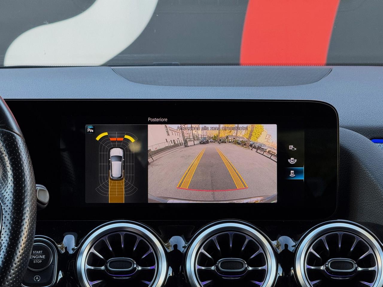 Mercedes-Benz GLA 200 d Premium AMG TETTO PACK LED