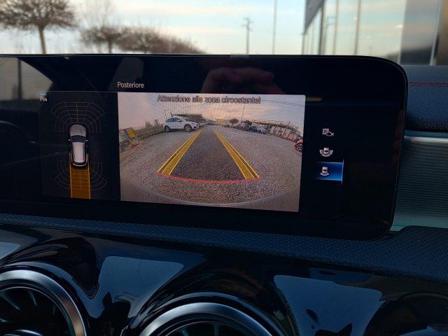 MERCEDES-BENZ CLA 200 d Automatic Shooting Brake Premium Luxury Pack