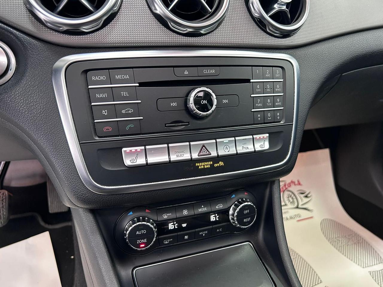 Mercedes-benz GLA 200 d Premium