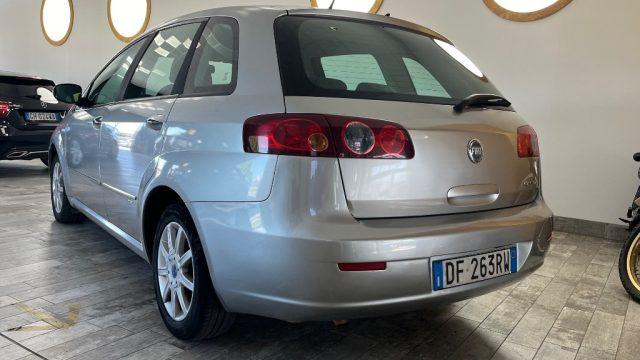 FIAT Croma 1.9 Multijet Active