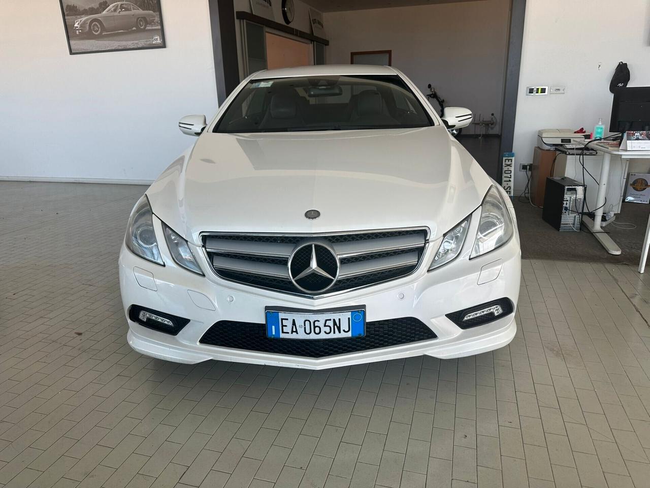 Mercedes-benz E 250 E 250 CDI BlueEFFICIENCY Avantgarde AMG