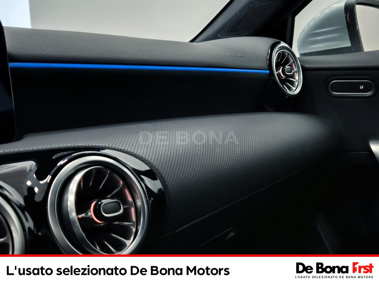 Mercedes Classe A 180 amg line premium auto