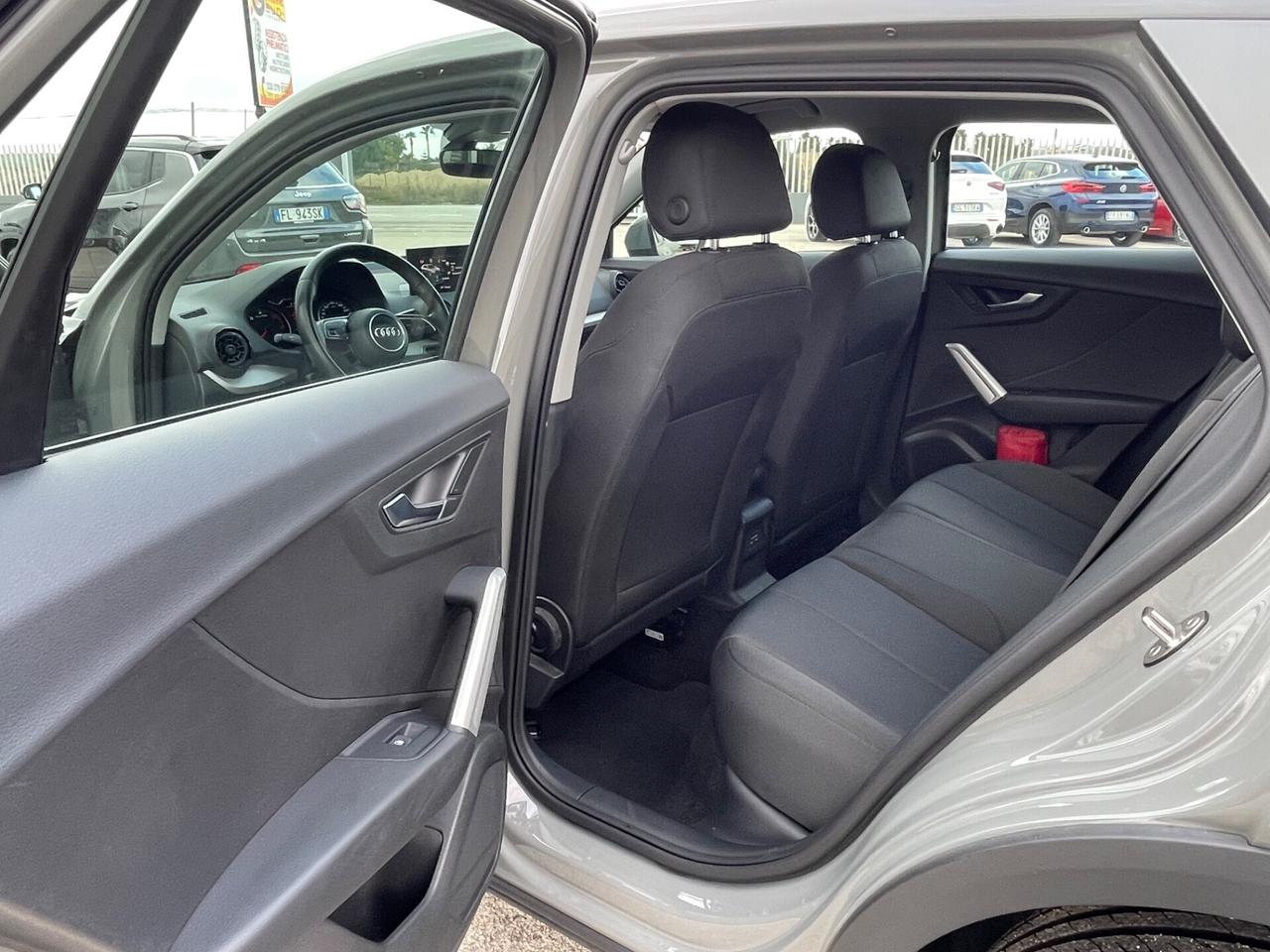 AUDI Q2 1.6 TDI 116 DESIGN MANUAL FULL LED MY18