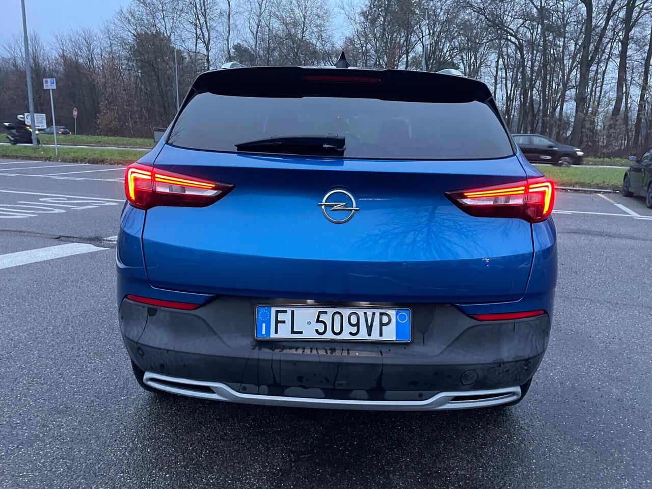Opel Grandland X 1.6 diesel Ecotec*Automatik*Navi*Neopatnetati*
