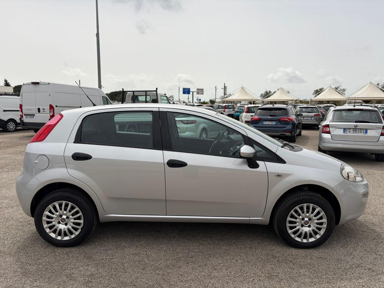 Fiat Punto 1.4 8V 5 porte Natural Power Street