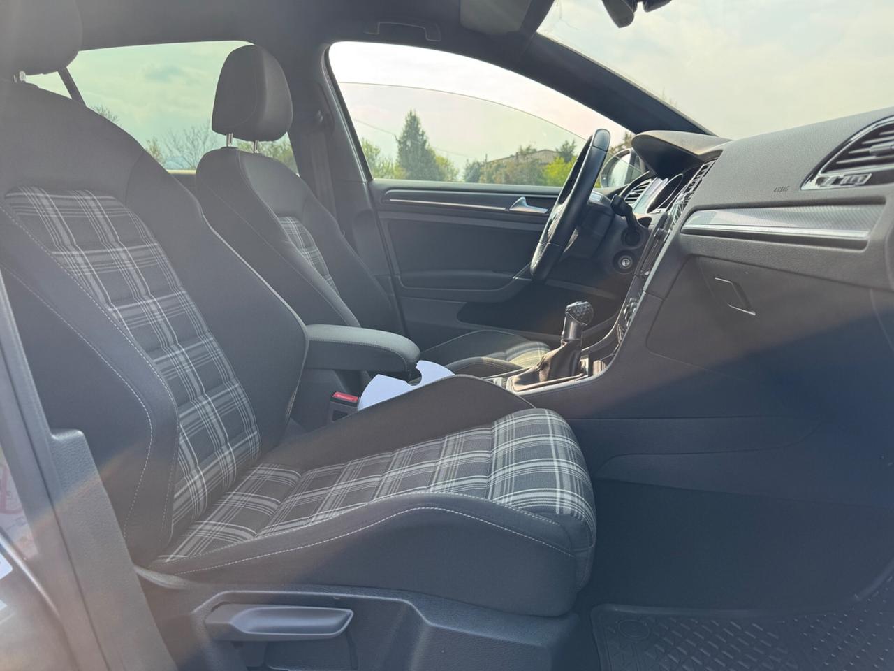 VOLKSWAGEN GOLF GTD 7.5 2.0 184 CV PERFETTA
