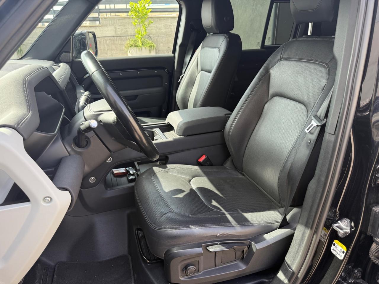Land Rover Defender 110 3.0D I6 200 CV X-Dynamic S - IVA ESPOSTA -FULL