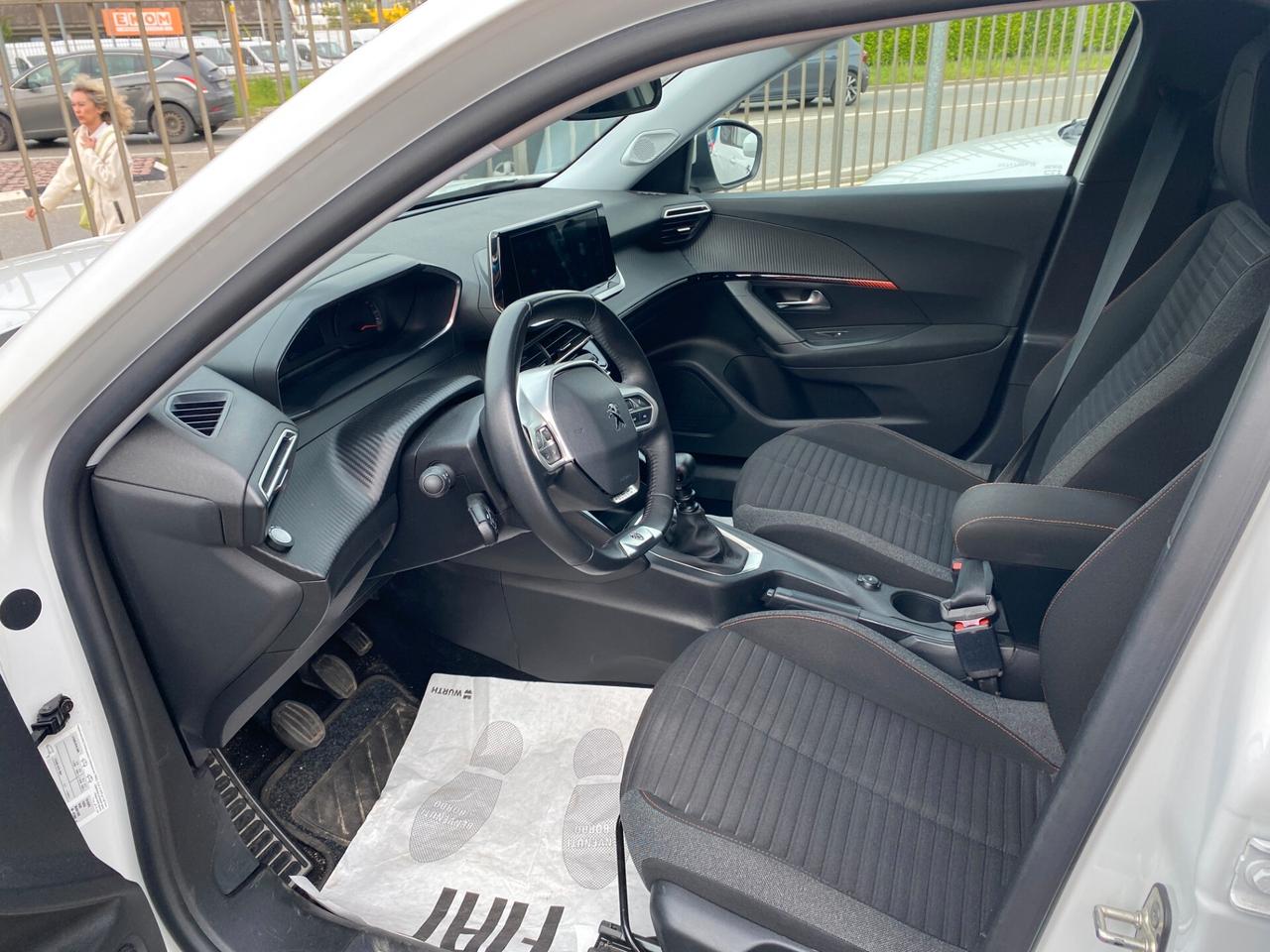 Peugeot 2008 PureTech 100 S&S Active Pack GPL