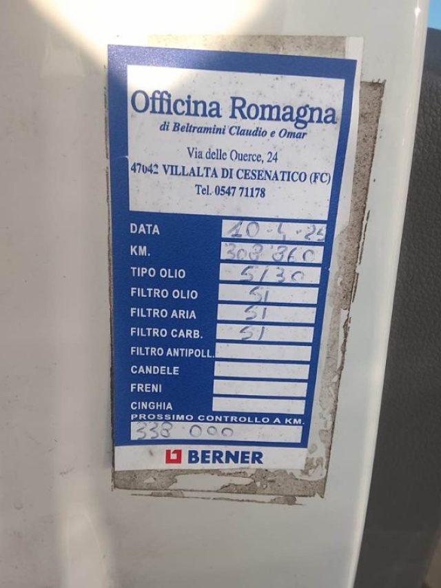 VOLKSWAGEN Crafter 30 2.0 TDI 140CV 4Motion PM-TA Furgone Business