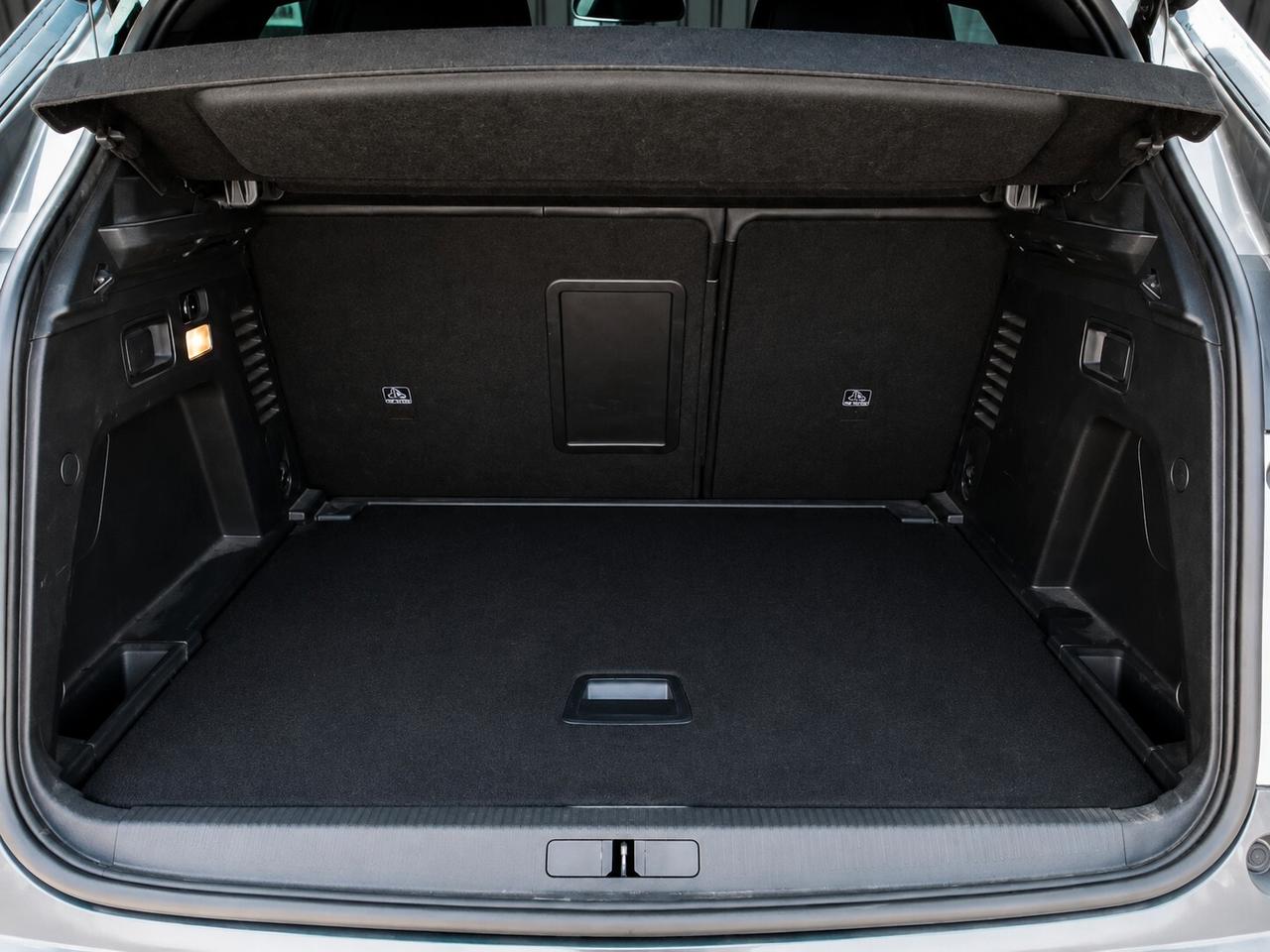 Peugeot 3008 BlueHDi 130 S&S EAT8 GT Pack