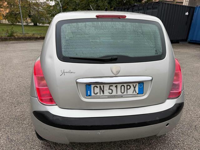 LANCIA Ypsilon 168,423km benzina/gpl 1.2 16V Argento