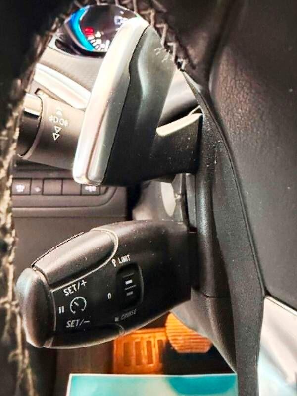 Peugeot 2008 1.6 e-HDi 92 CV S&S ETG6 Allure
