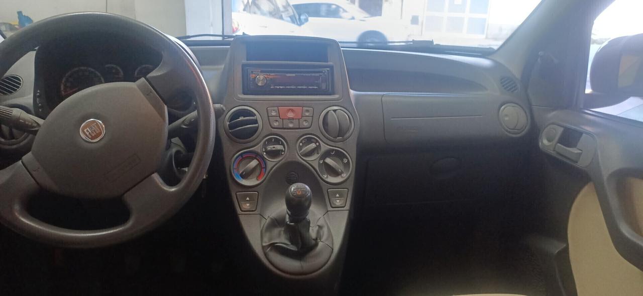 Fiat Panda 1.2 CON MOTORE RIFATTO A NUOVO ANNO 2010 GPL E GANCIO DI TRAINO OMOLOGATO