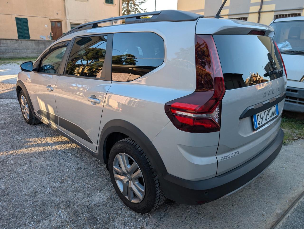 Dacia Jogger 1.0 TCe GPL 100 CV 5 posti Comfort SOLO KM 46500 TAGLIANDI