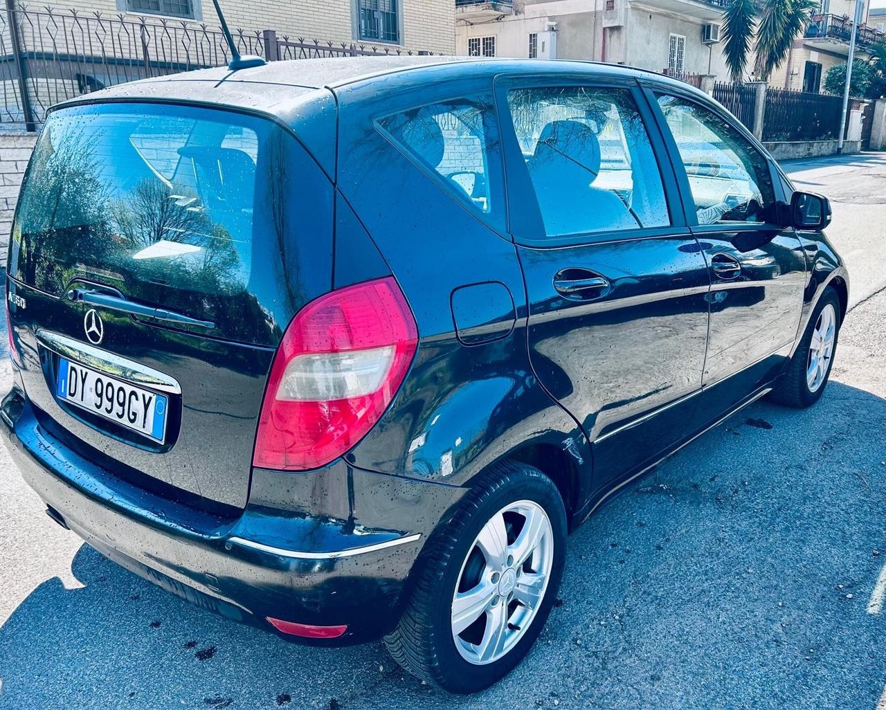 Mercedes-benz A 160 BlueEFFICIENCY Elegance