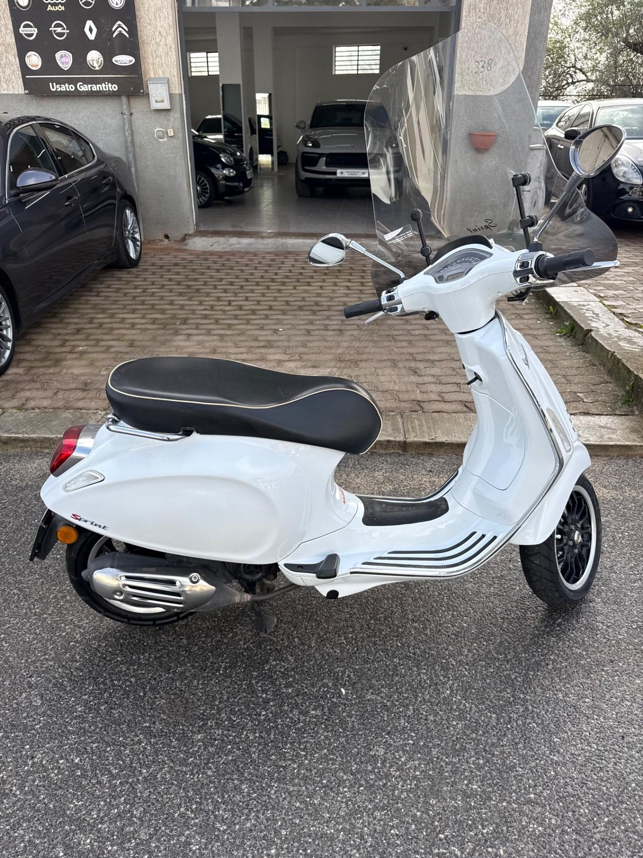 Piaggio Vespa 50 Sprint