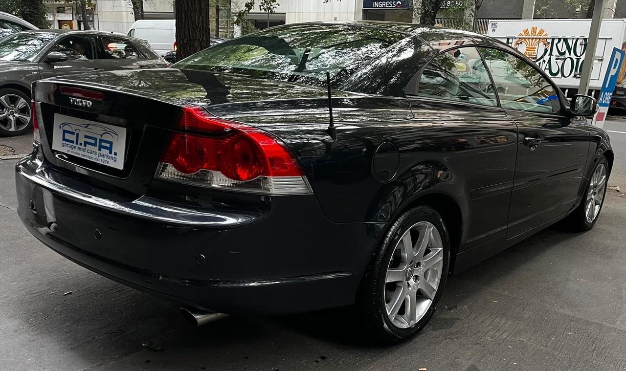 Volvo V70 2.4 D5 Momentum