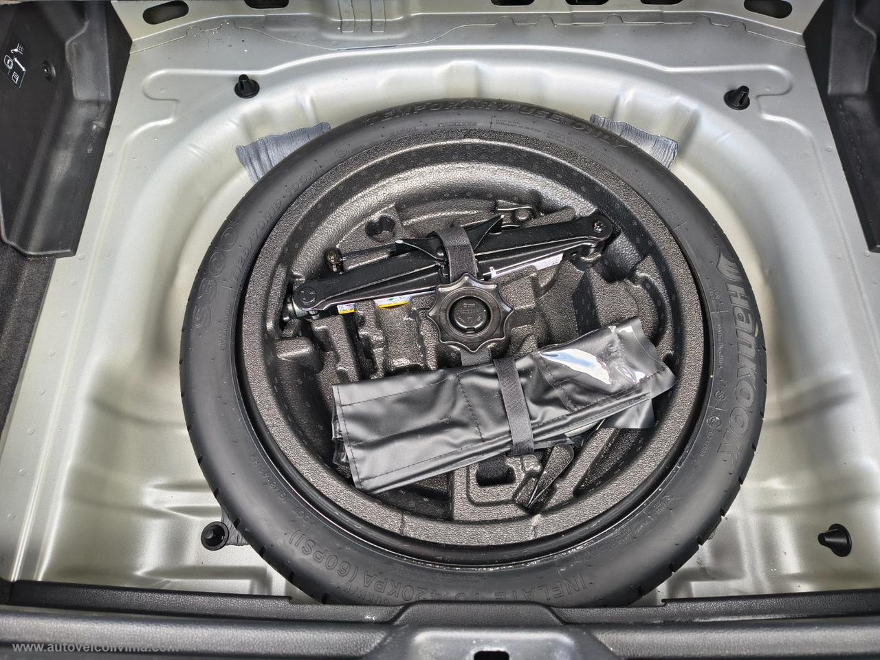 AUDI Q2 30 TDI S tronic Business Plus