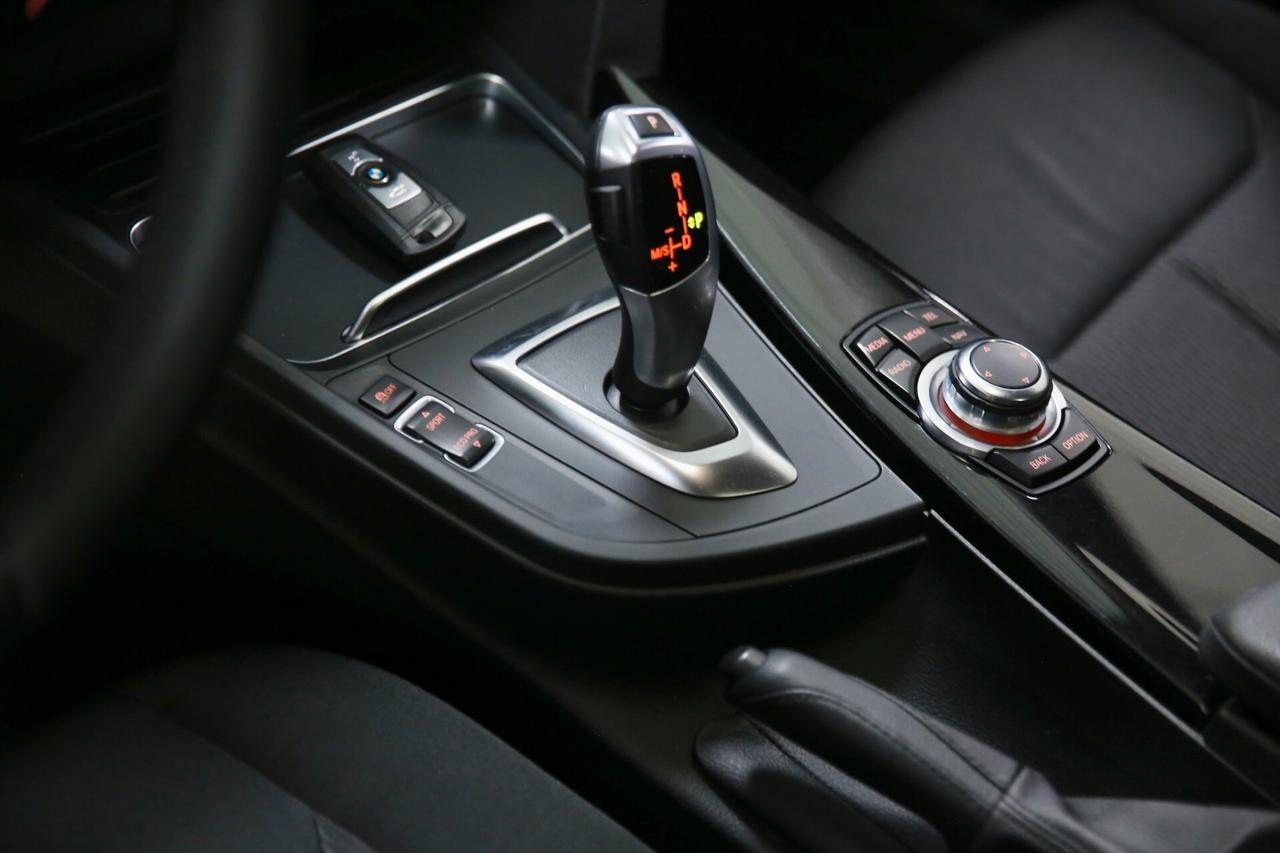 BMW 318d Business Advantage auto