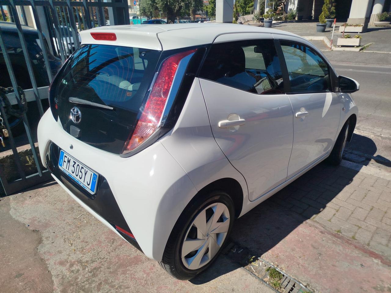 AYGO 1.0 AUTOMATICA* PREZZO VERO * UNIPRO- KM CERTI - GARANZIA 12 MESI