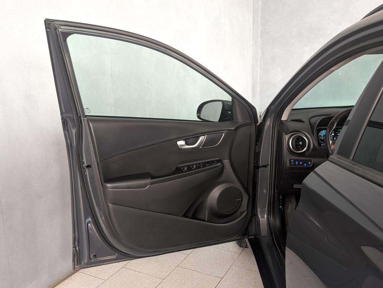 Hyundai Kona 1.6 gdi hev DCT Xline