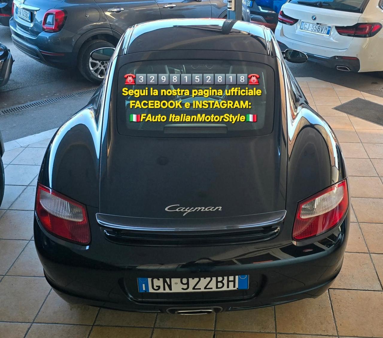 Porsche Cayman 2.7