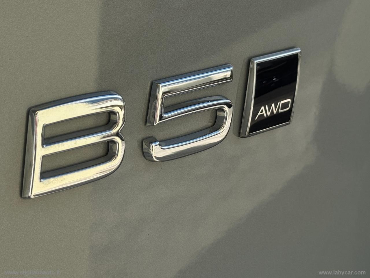 VOLVO XC90 B5 AWD 7 POSTI KM0
