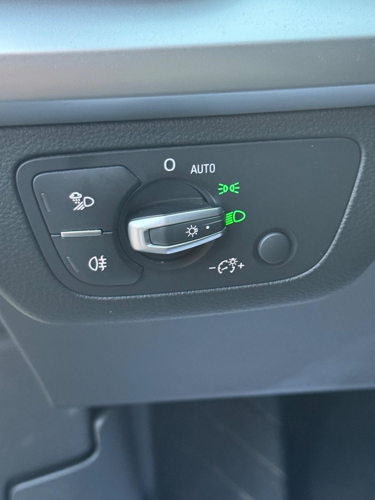 Audi Q5 40 TDI 204 CV quattro S tronic line plus