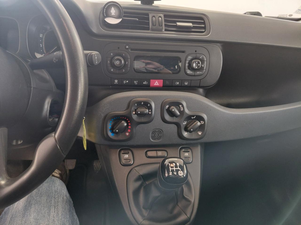 FIAT PANDA ANNO 2017 BZ 1.2 ADATTA NEOPATENTATI KM 89 MILA