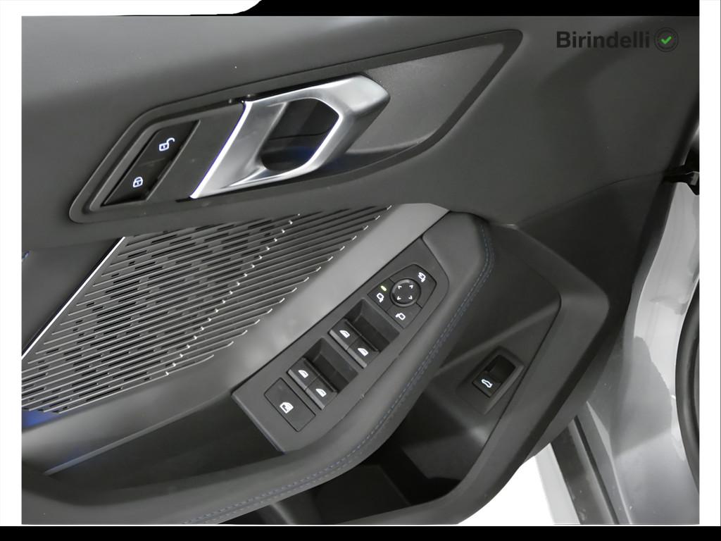 BMW Serie 1 (F70) - 118d MSport