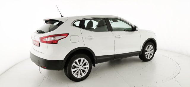 NISSAN Qashqai 1.2 DIG-T Acenta