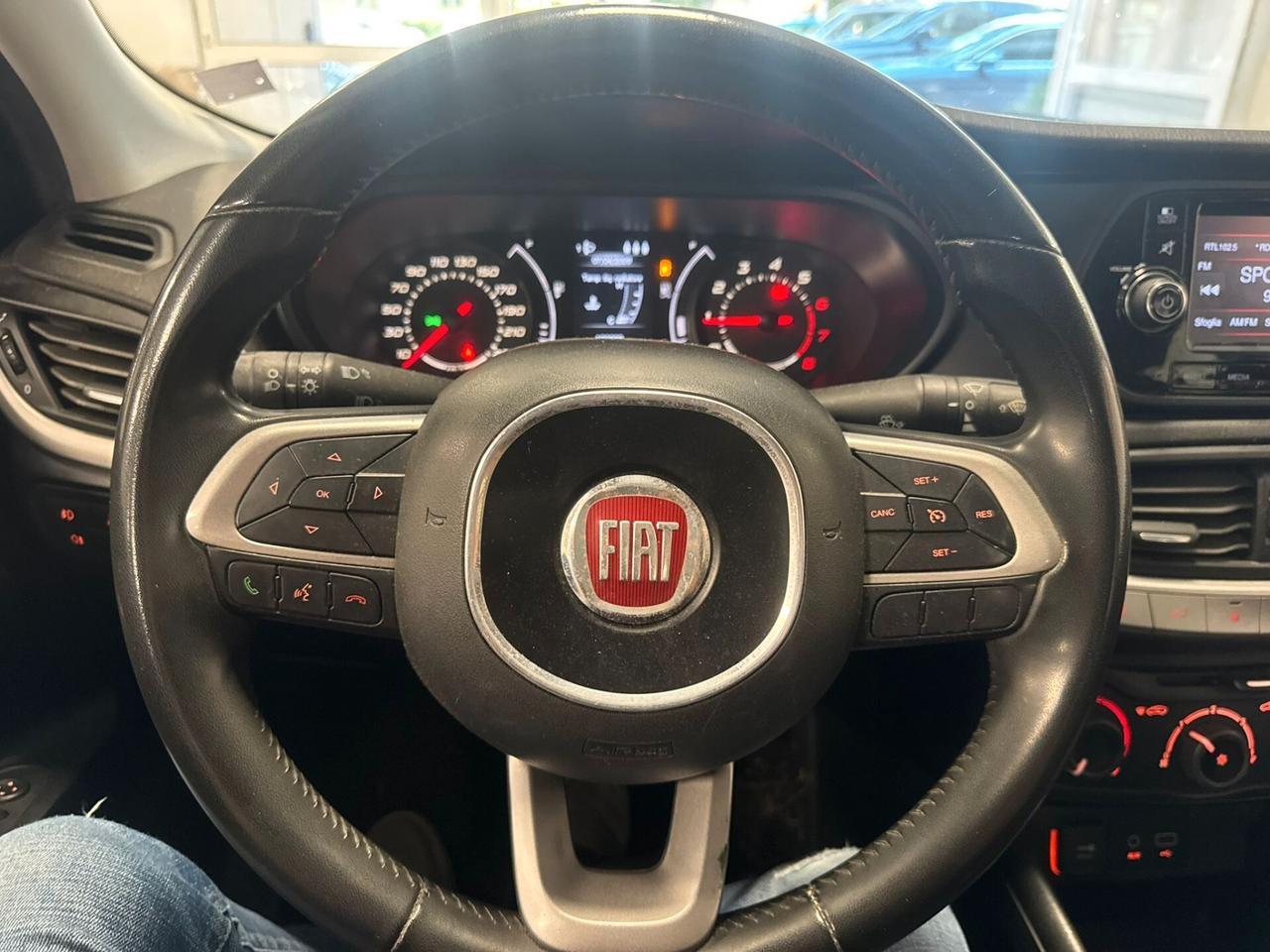 Fiat Tipo 1.4 T-Jet 120CV GPL SW Lounge