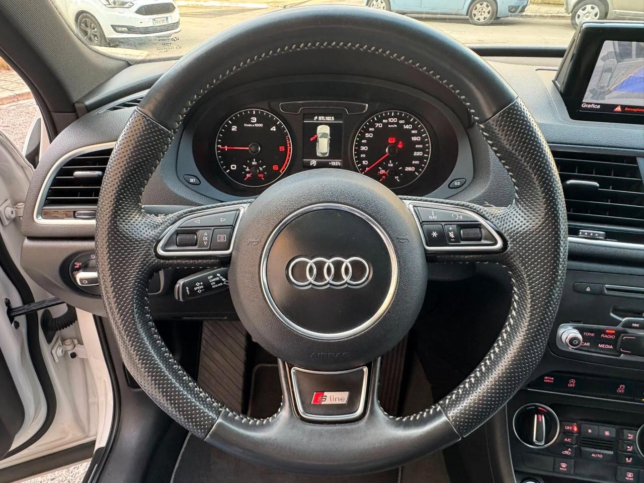 AUDI Q3 20 TDI 150 CV. E6 S-LINE FULL
