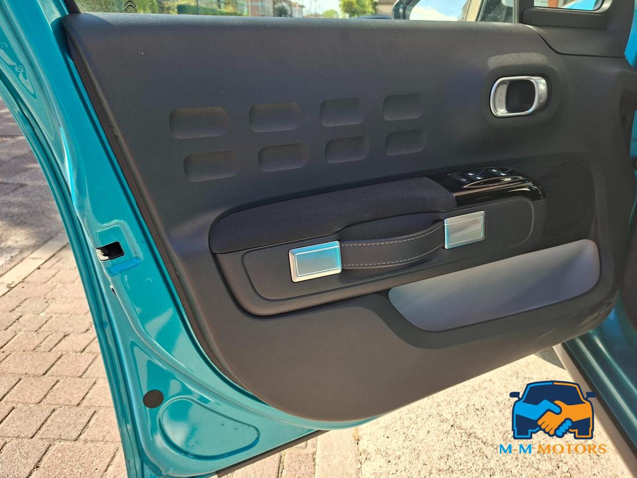 Citroen C3 1.2 neo patentati - unico proprietario perfetta !