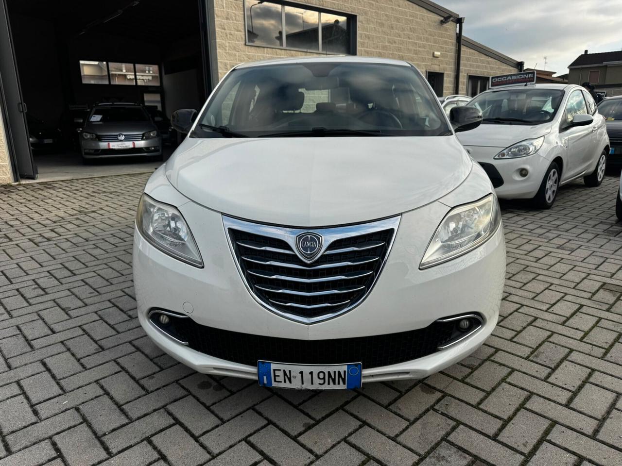 Lancia Ypsilon 1.2 69 CV 5 porte GPL Ecochic Gold