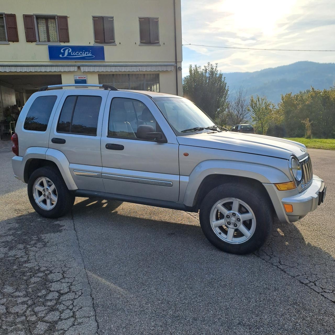 Jeep Cherokee 2.8 CRD Limited