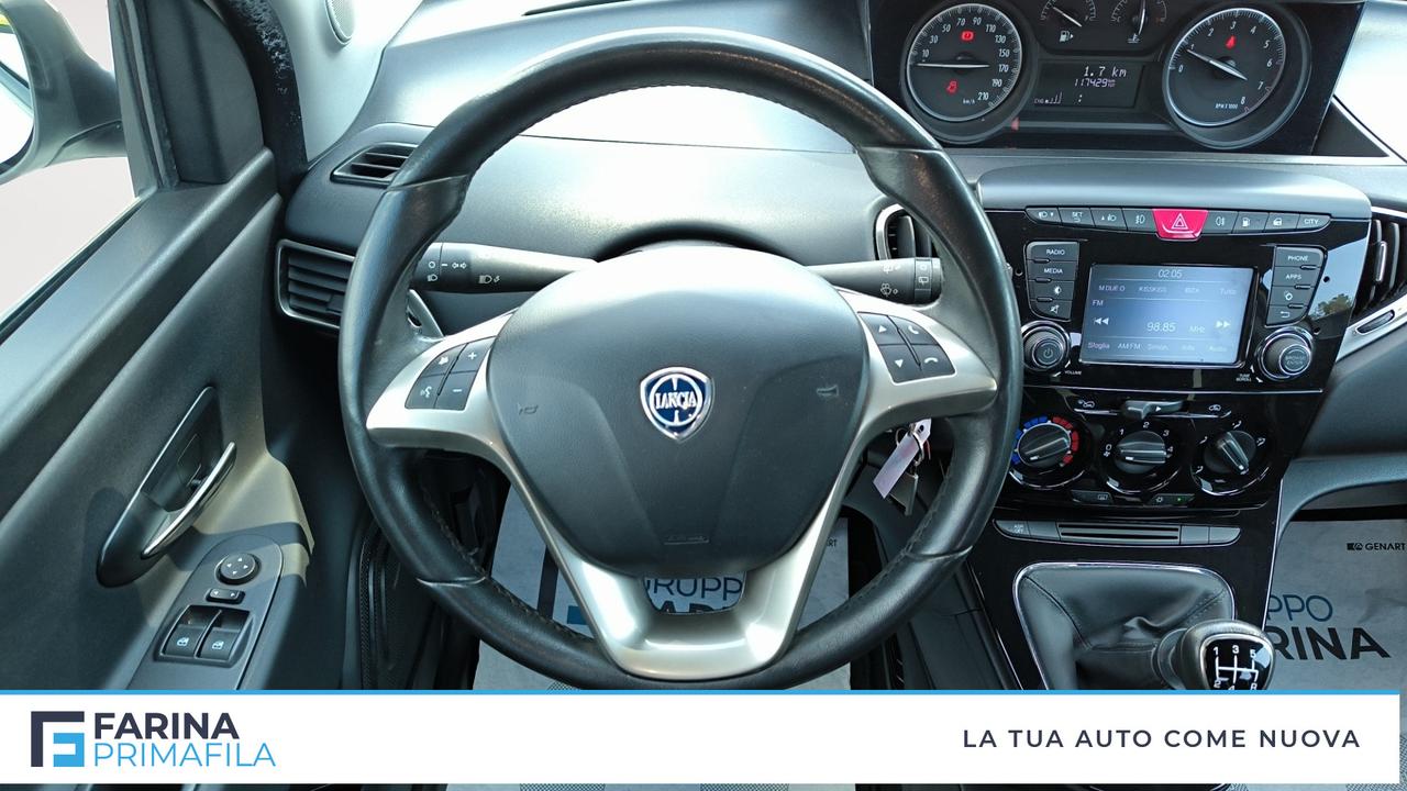 LANCIA Ypsilon III 2015 - Ypsilon 0.9 t.air Gold ecochic metano 80cv