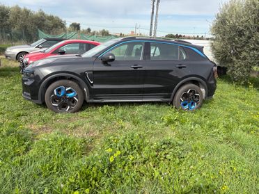 Lynk&co 01 HEV GUASTA